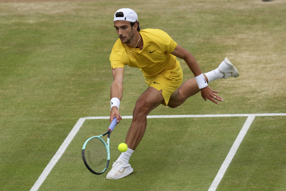 续轮次中向 续轮次中向